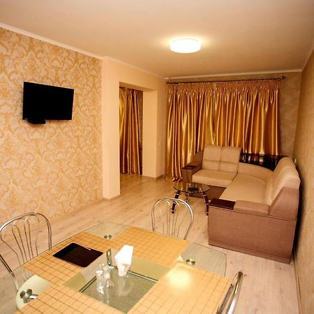 Poltava Luxury Apartments Almazniy Trade Center Zewnętrze zdjęcie