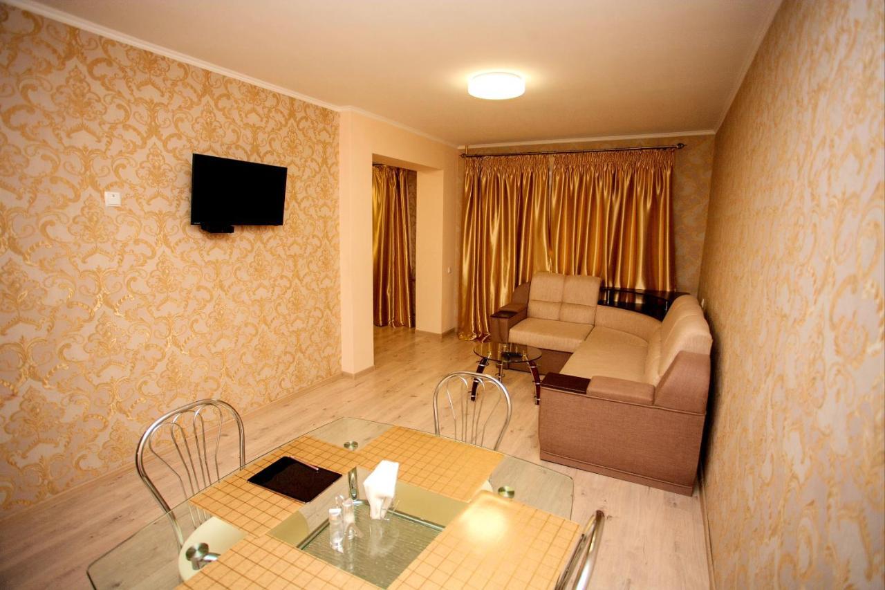 Poltava Luxury Apartments Almazniy Trade Center Zewnętrze zdjęcie